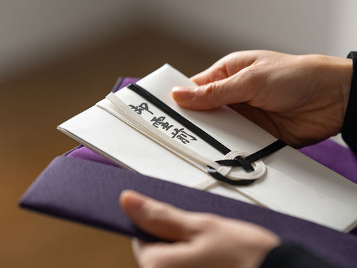 初めてでも安心｜御霊前（香典）の書き方と金額相場・正しいマナーまとめ